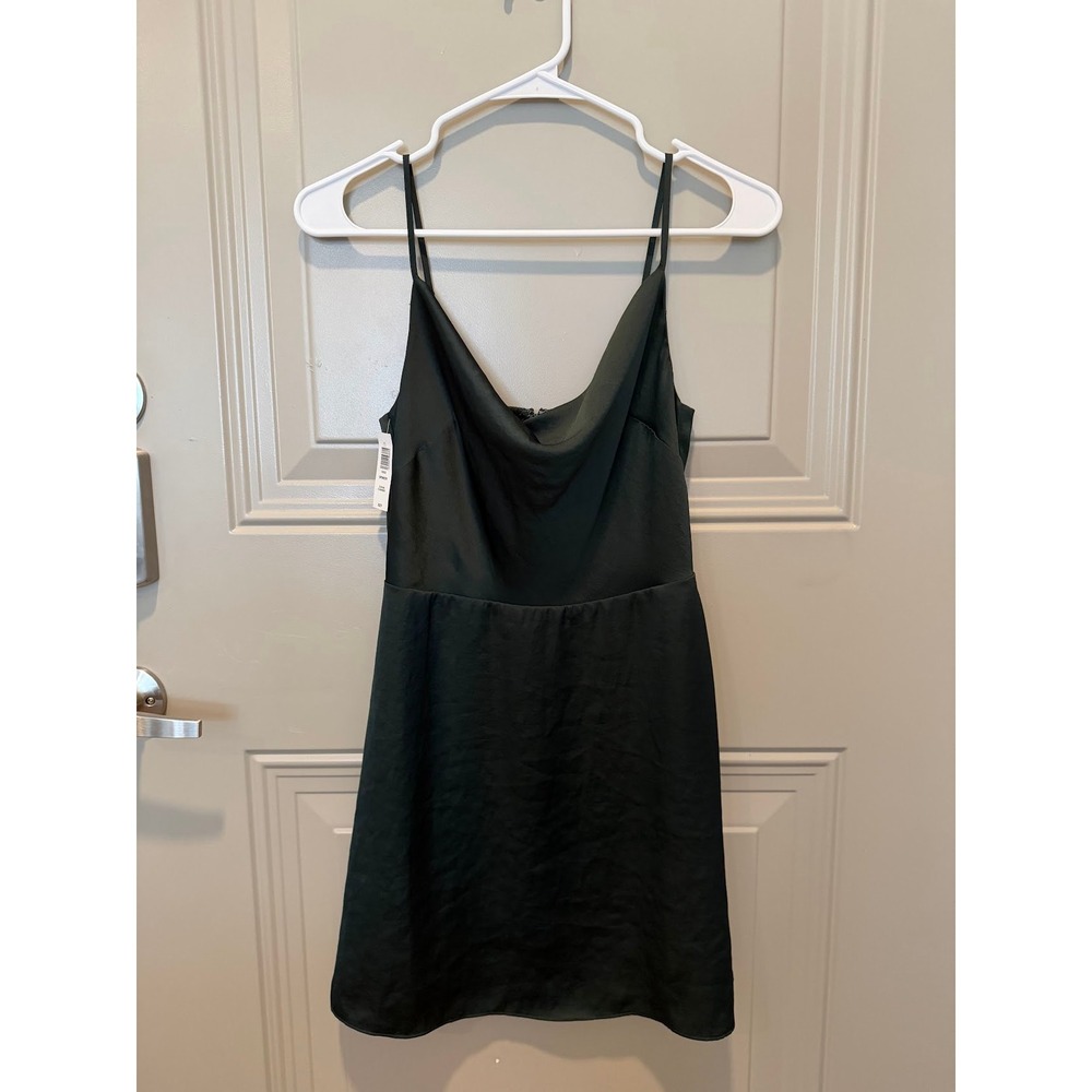 NWT Aritzia Sunday Best Spencer Dress Green Size Extra Small XS